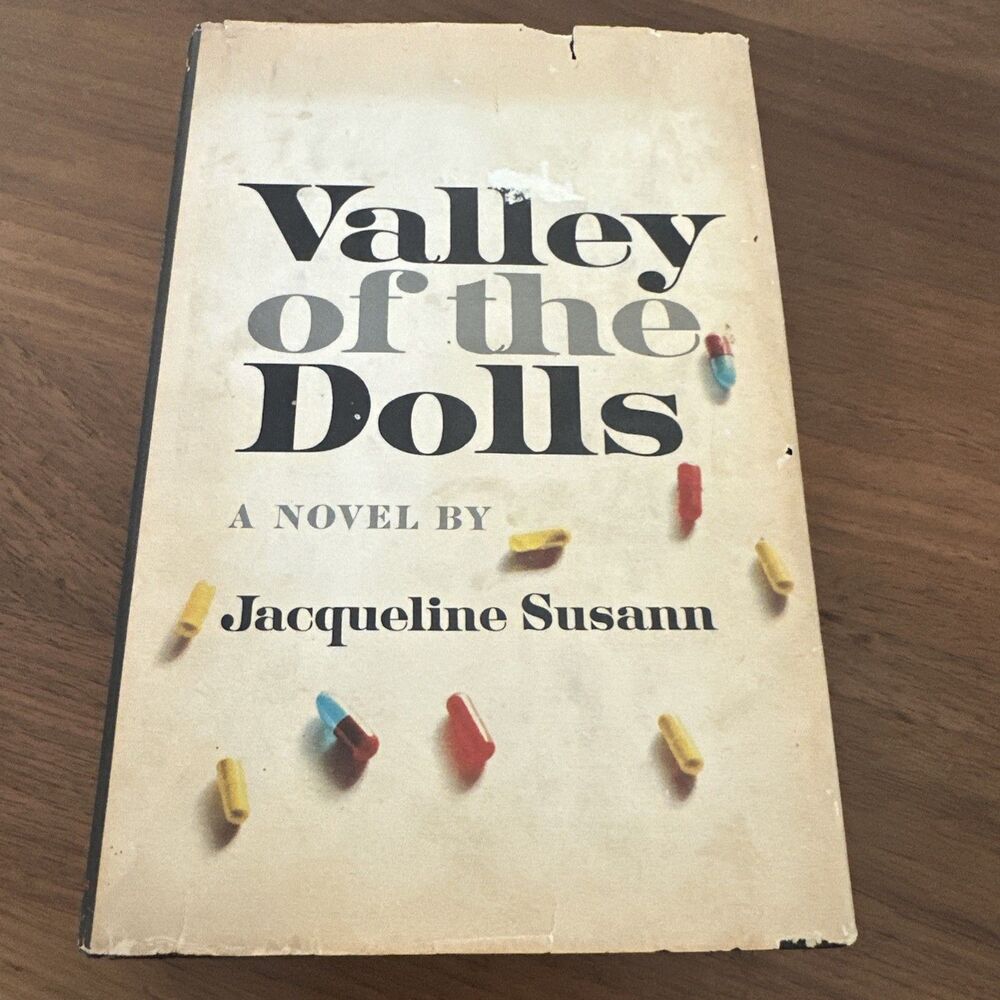 Valley of the Dolls by Jacqueline Susann Book Club Edition (1966, Hardcover) DJ